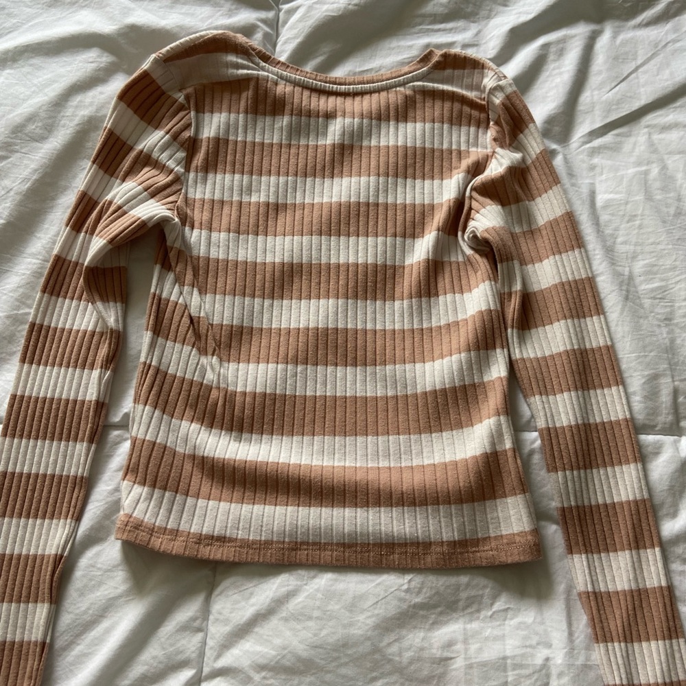 american eagle right long sleeve striped top